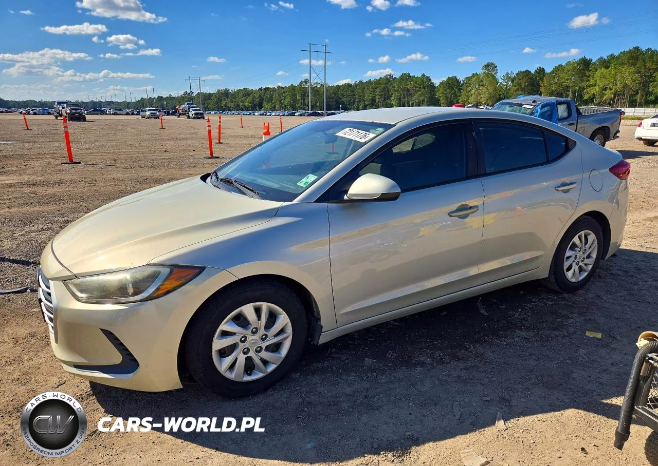 2017 Hyundai Elantra Se VIN:5NPD74LF4HH125618 - 1