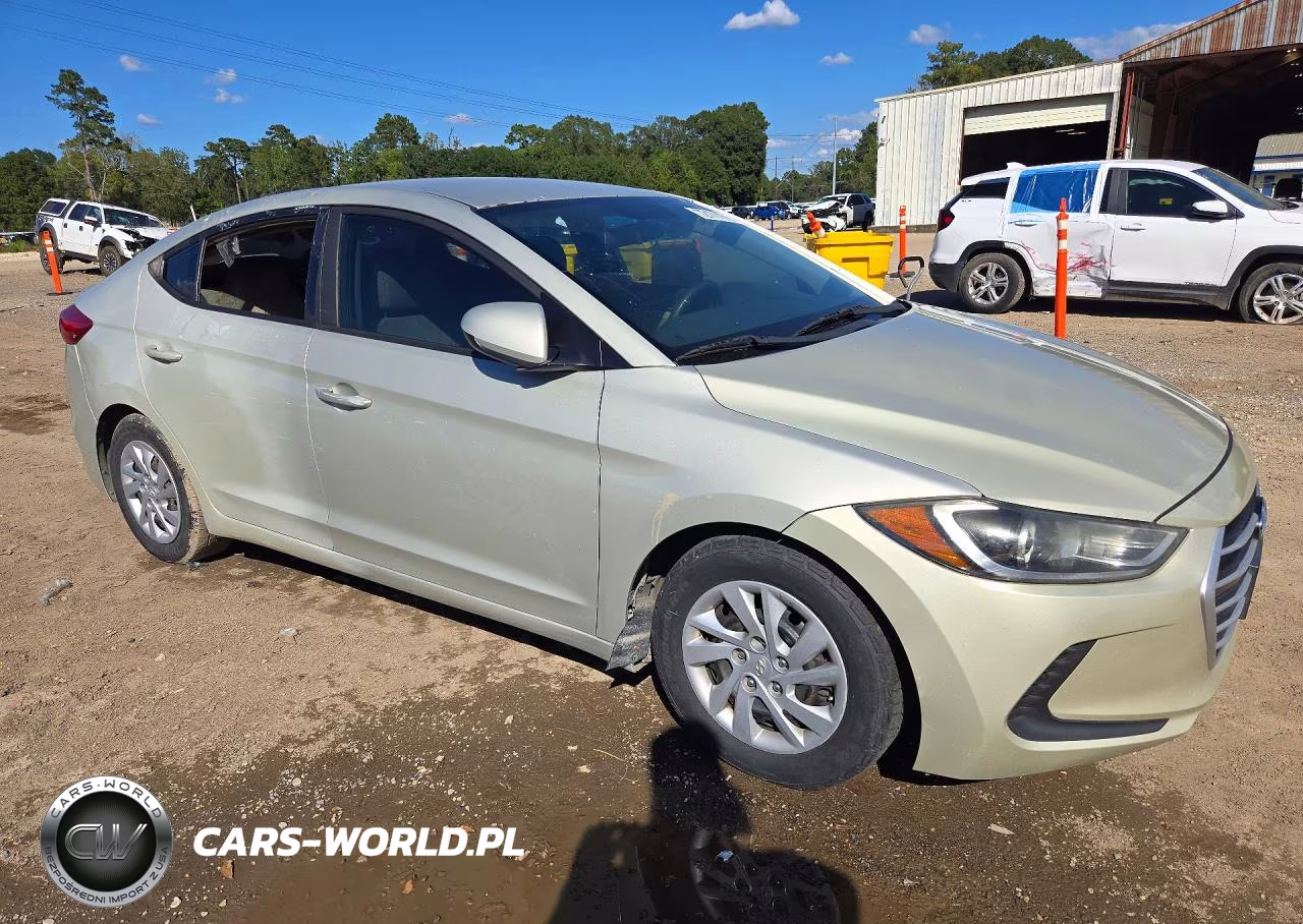 2017 Hyundai Elantra Se VIN:5NPD74LF4HH125618 - 4