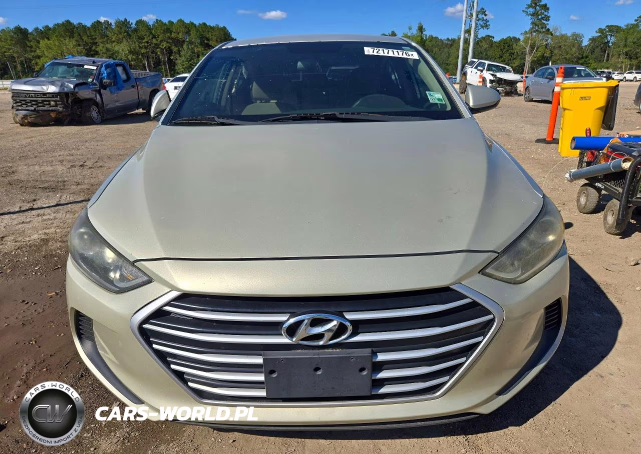 2017 Hyundai Elantra Se VIN:5NPD74LF4HH125618 - 5