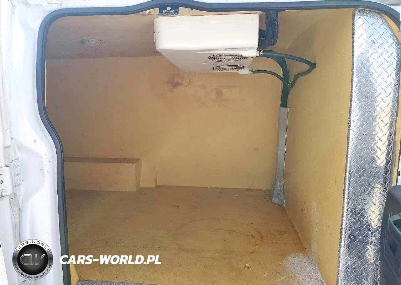 2015 Ford Transit T-250 Srw Low Roof Refrigerated Delivery Van VIN:1FTNR1ZM1FKB02721 - 11