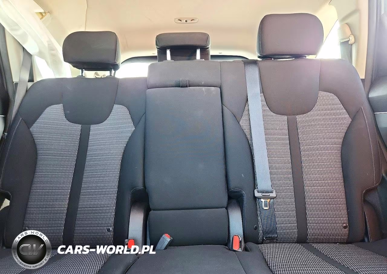 2023 Kia Sorento Lx VIN:5XYRG4LC6PG167970 - 10