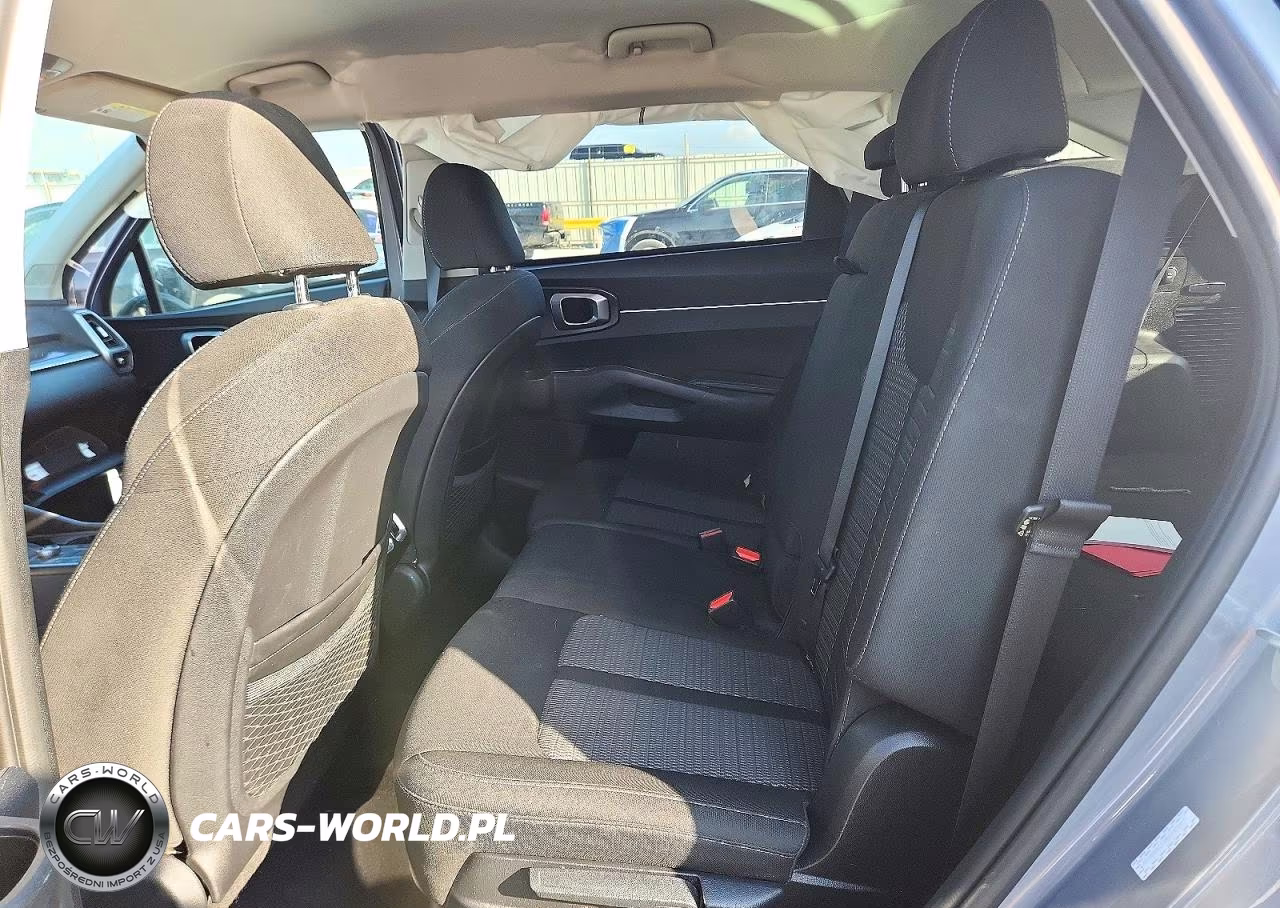 2023 Kia Sorento Lx VIN:5XYRG4LC6PG167970 - 11