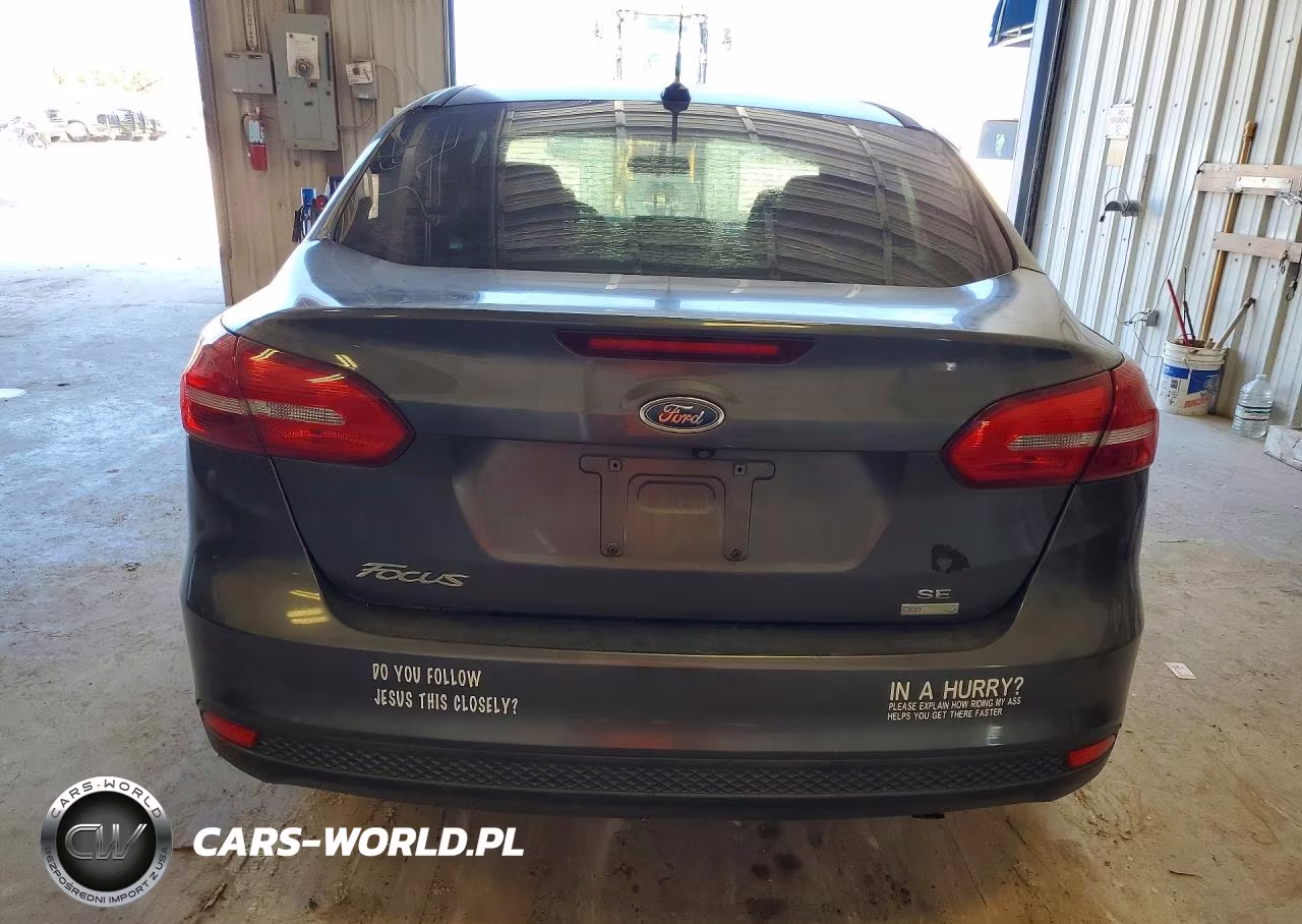 2017 Ford Focus Se VIN:1FADP3FEXHL305975 - 6