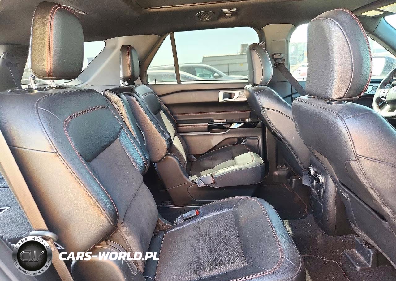 2023 Ford Explorer St-Line VIN:1FMSK7KH9PGC37940 - 11
