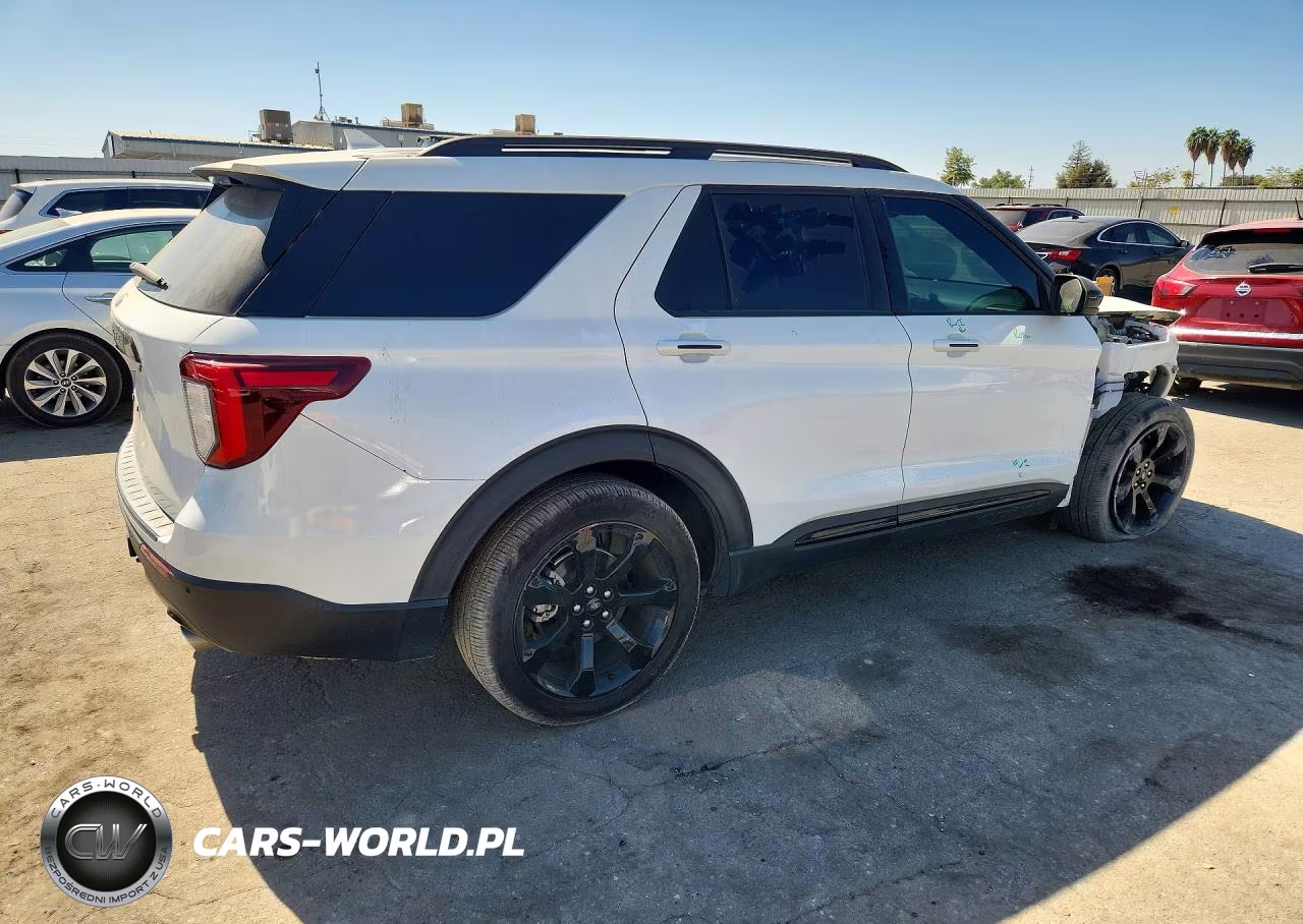 2023 Ford Explorer St-Line VIN:1FMSK7KH9PGC37940 - 3