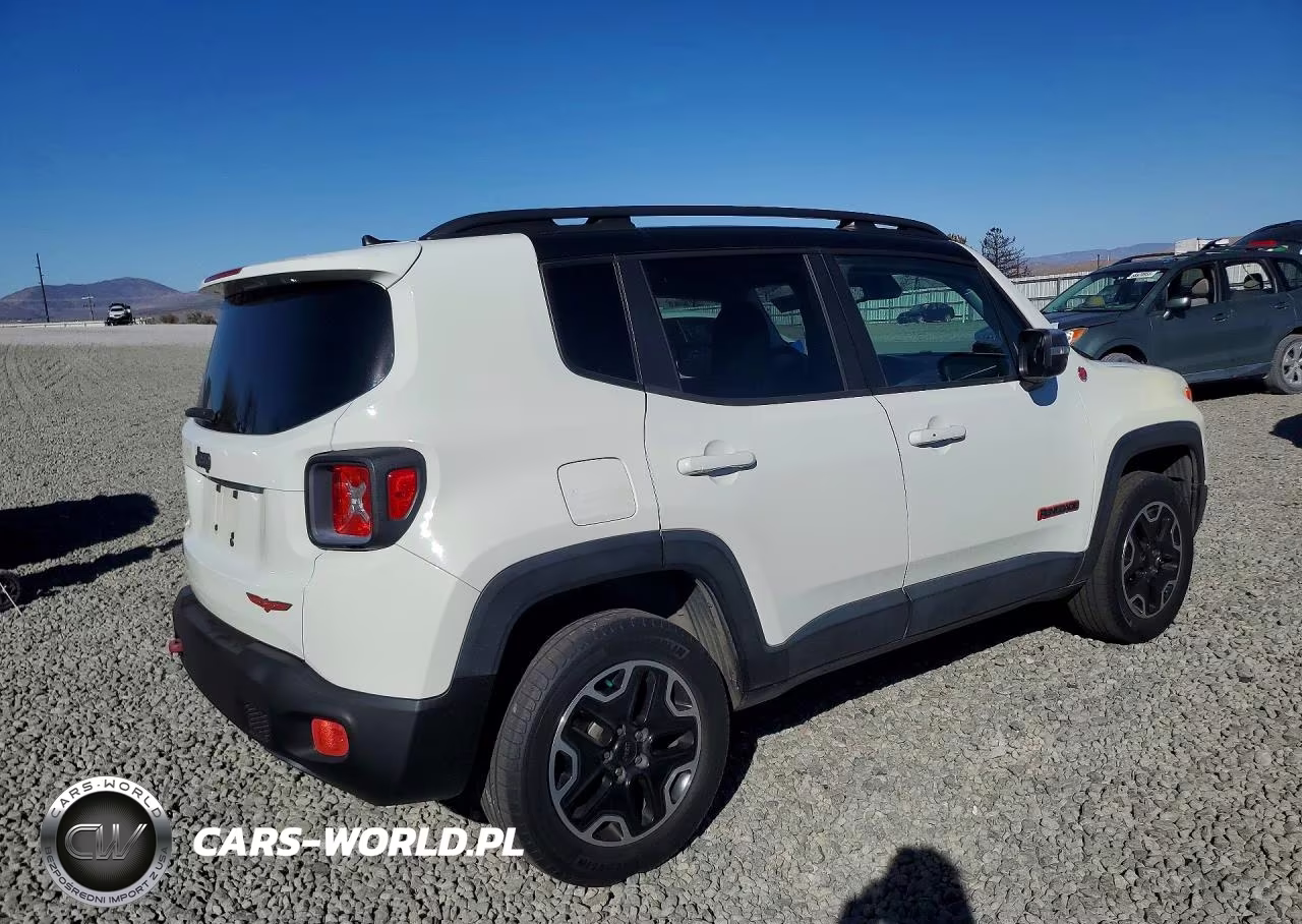 2016 Jeep Renegade Trailhawk VIN:ZACCJBCT5GPD31172 - 3