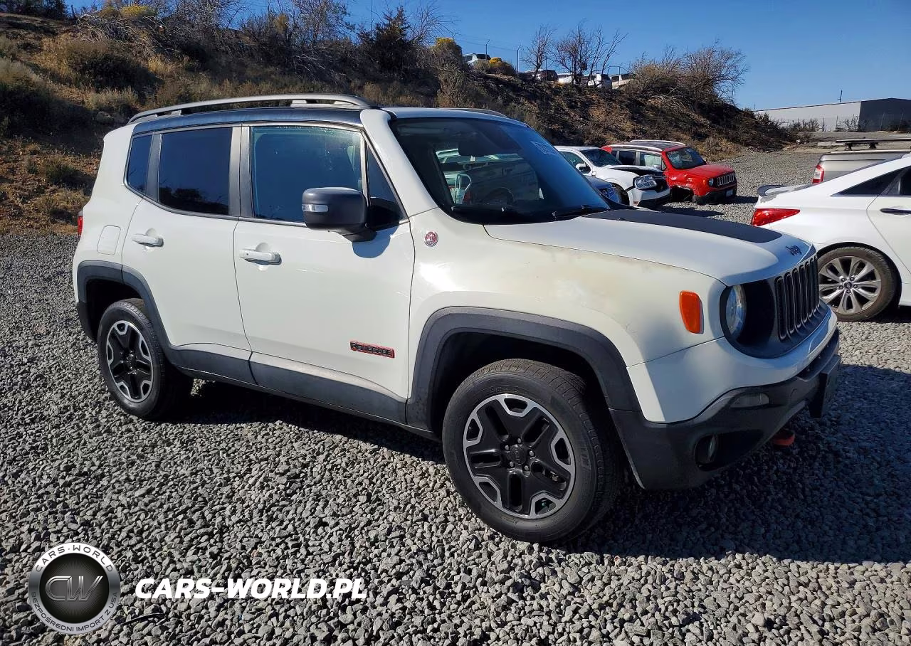 2016 Jeep Renegade Trailhawk VIN:ZACCJBCT5GPD31172 - 4