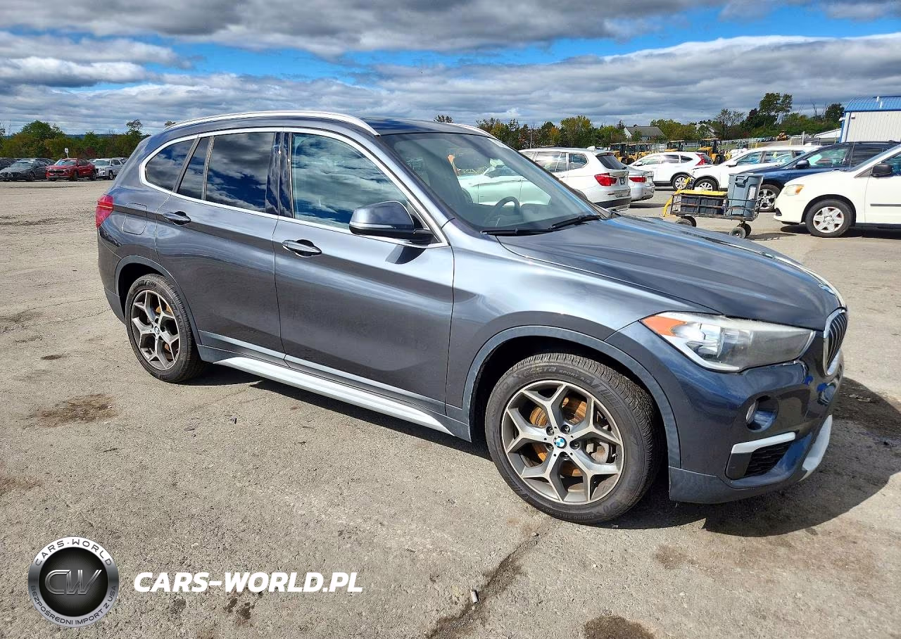 2018 BMW X1 xDrive28I VIN:WBXHT3C37J5L33983 - 4