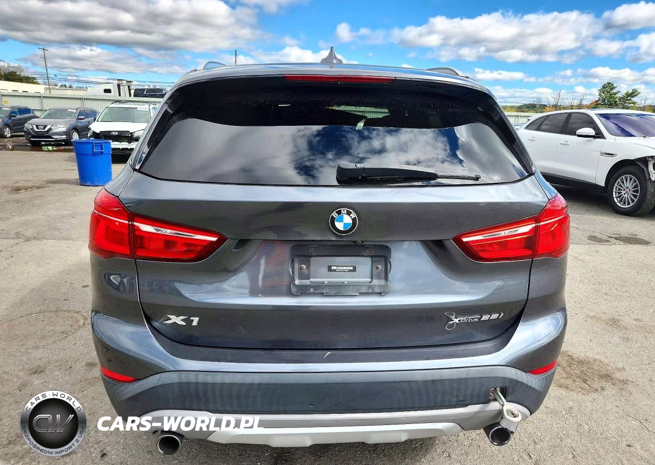 2018 BMW X1 xDrive28I VIN:WBXHT3C37J5L33983 - 6