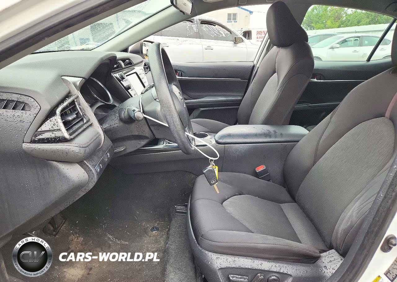 2019 Toyota Camry Le VIN:4T1B11HK4KU197201 - 7