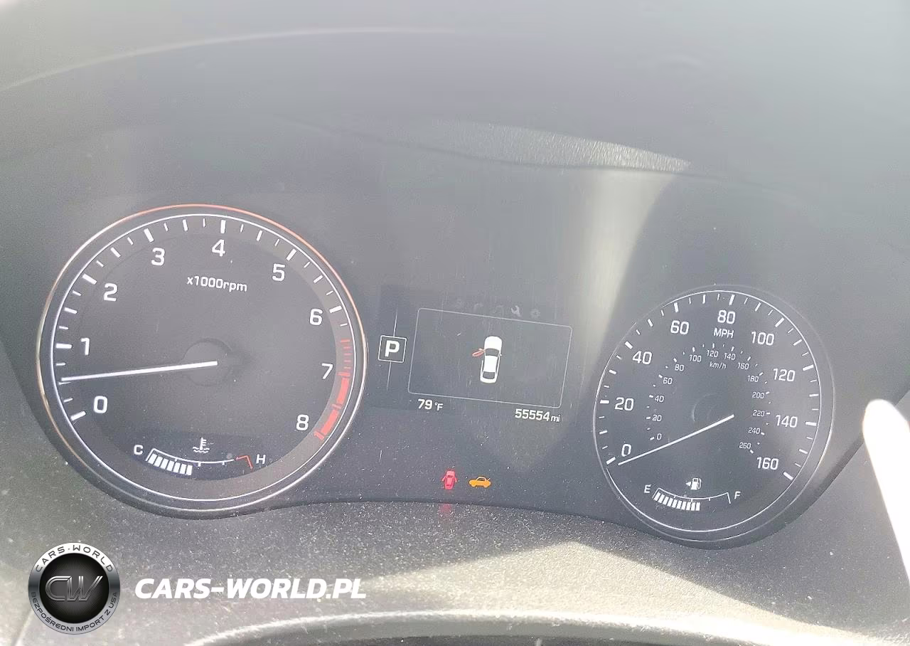 2016 Hyundai Genesis 3.8L VIN:KMHGN4JE6GU137072 - 9