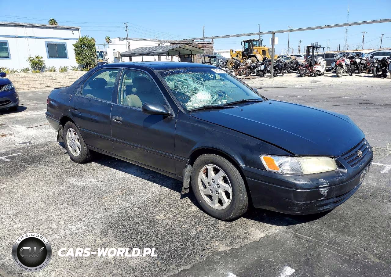 1997 Toyota Camry Xle V6 VIN:JT2BF22K9V0072073 - 4