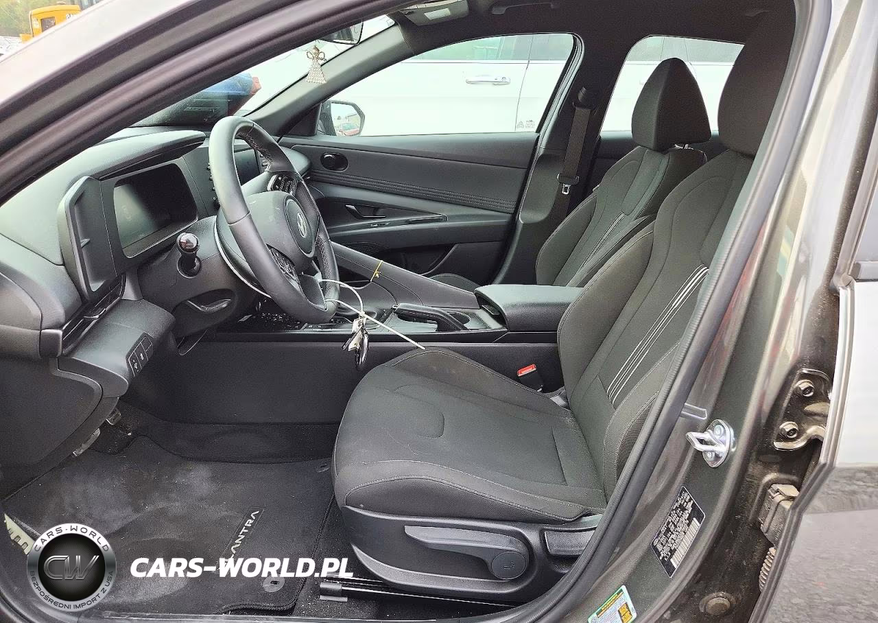 2025 Hyundai Elantra Sel Sport VIN:KMHLM4DG3SU948576 - 7