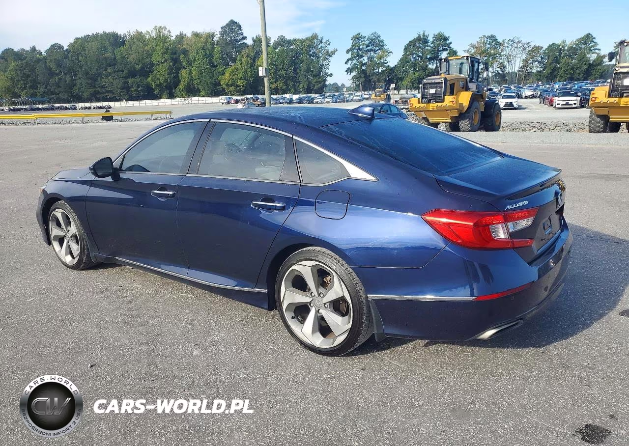 2018 Honda Accord Touring VIN:1HGCV1F93JA107888 - 2