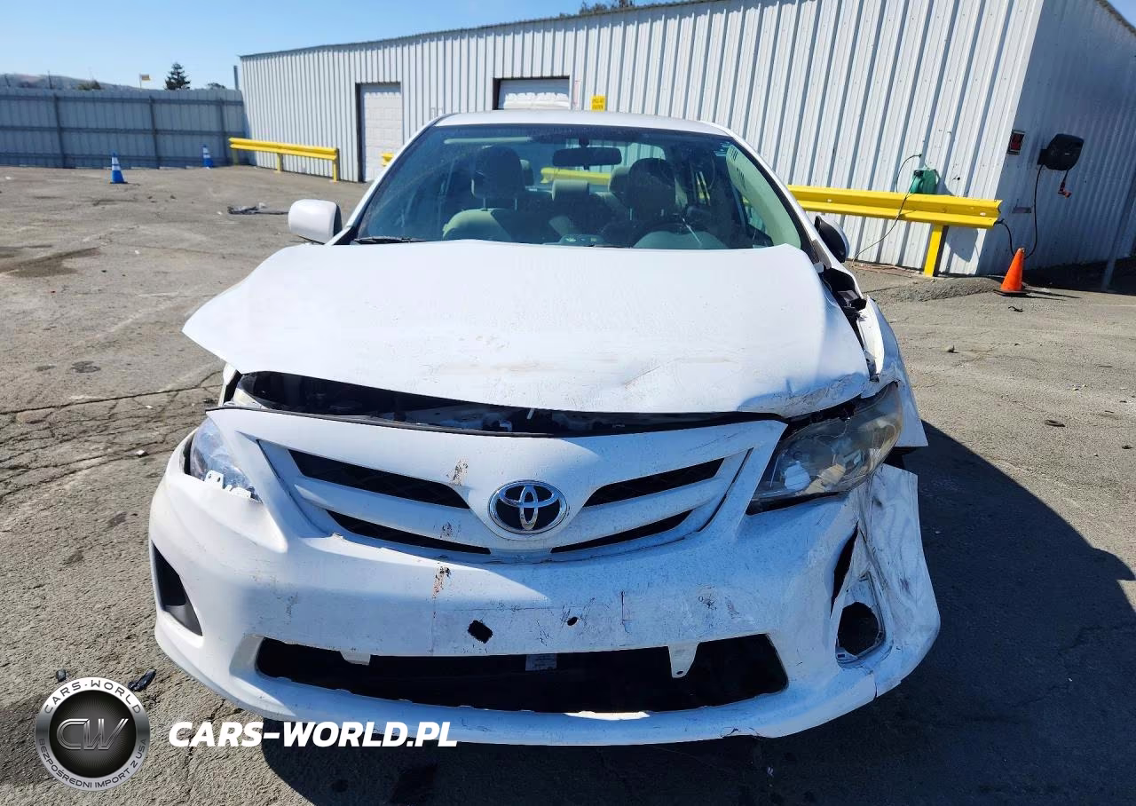 2012 Toyota Corolla Le VIN:2T1BU4EE7CC805657 - 5
