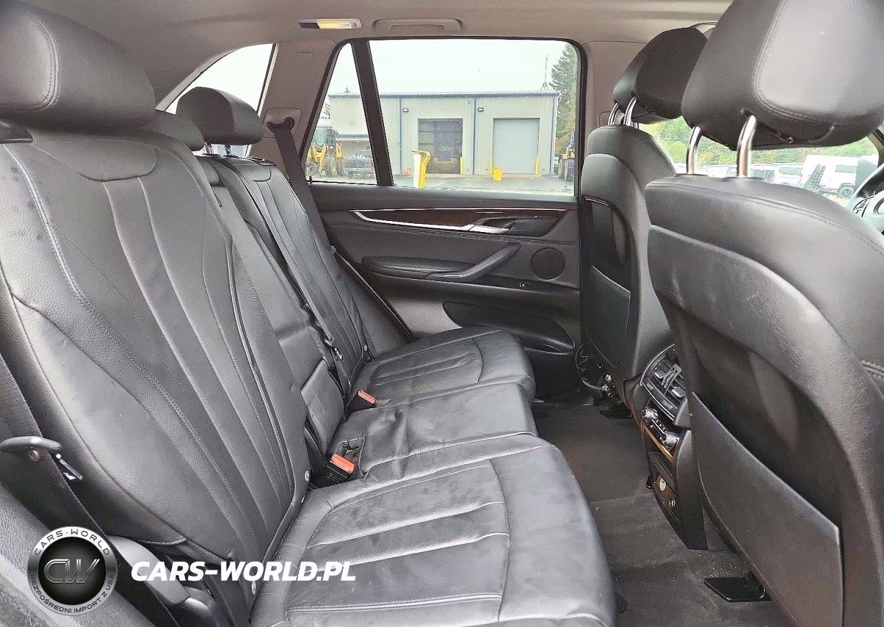 2015 BMW X5 xDrive35I VIN:5UXKR0C56F0P15913 - 11