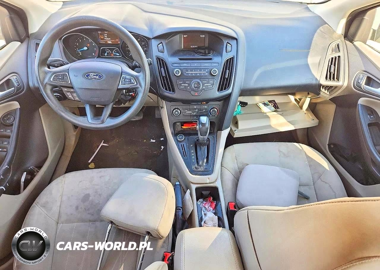 2015 Ford Focus Se VIN:1FADP3K23FL270656 - 8