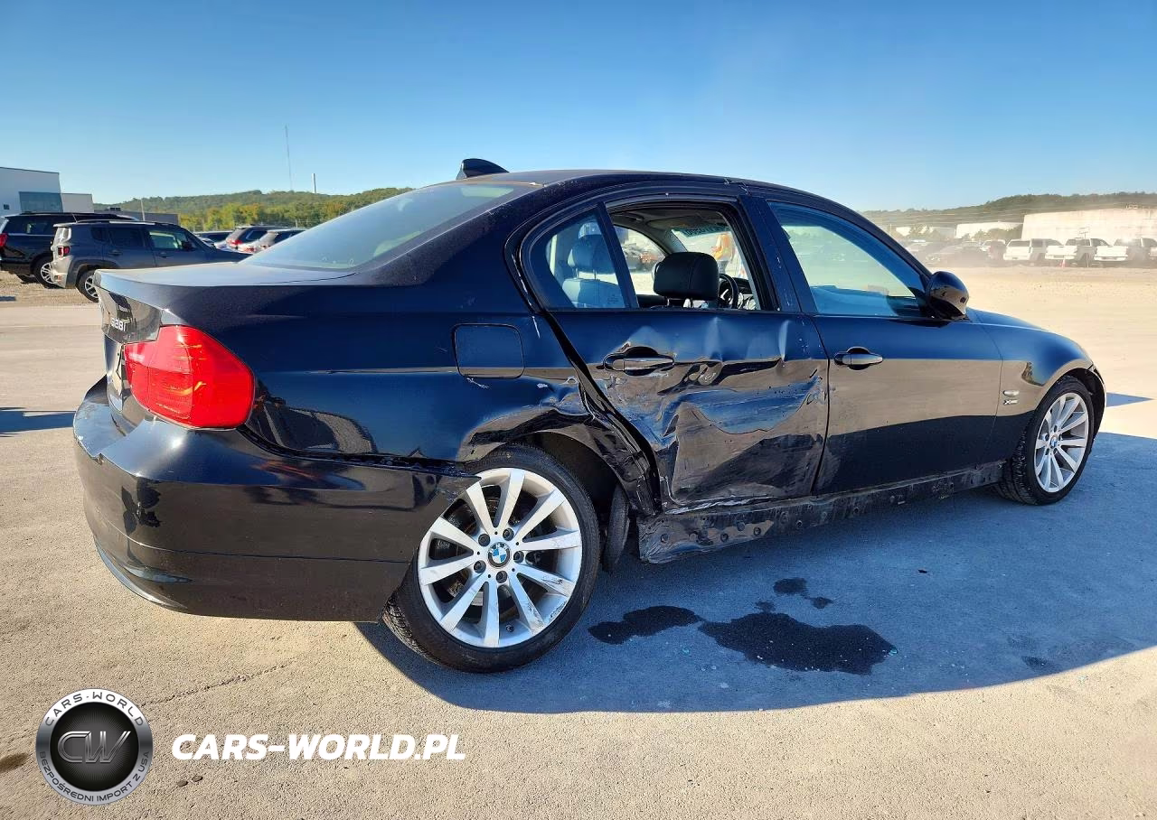 2011 BMW 328 Xi VIN:WBAPK7C51BA819540 - 3