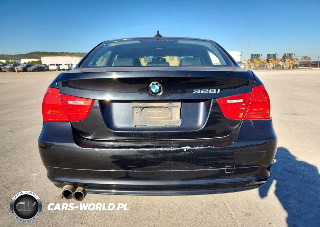 2011 BMW 328 Xi VIN:WBAPK7C51BA819540 - 6