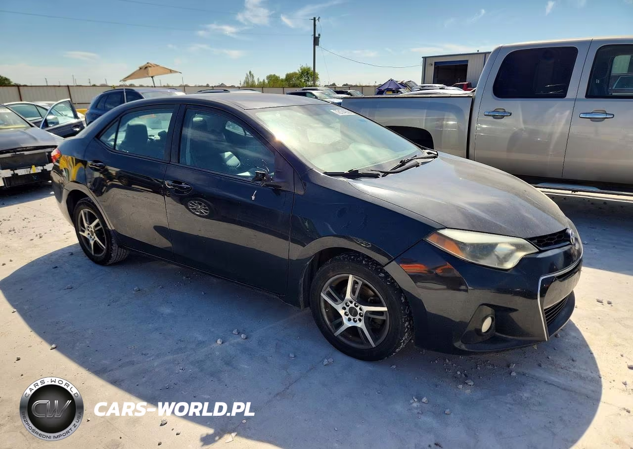 2015 Toyota Corolla S VIN:5YFBURHE4FP318736 - 4