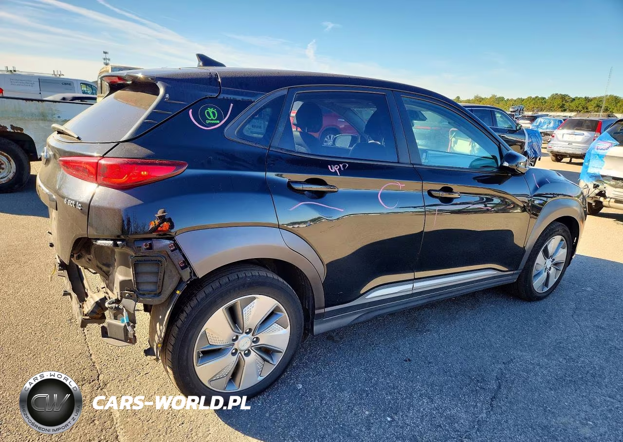 2019 Hyundai Kona Ultimate VIN:KM8K53AG5KU050360 - 3
