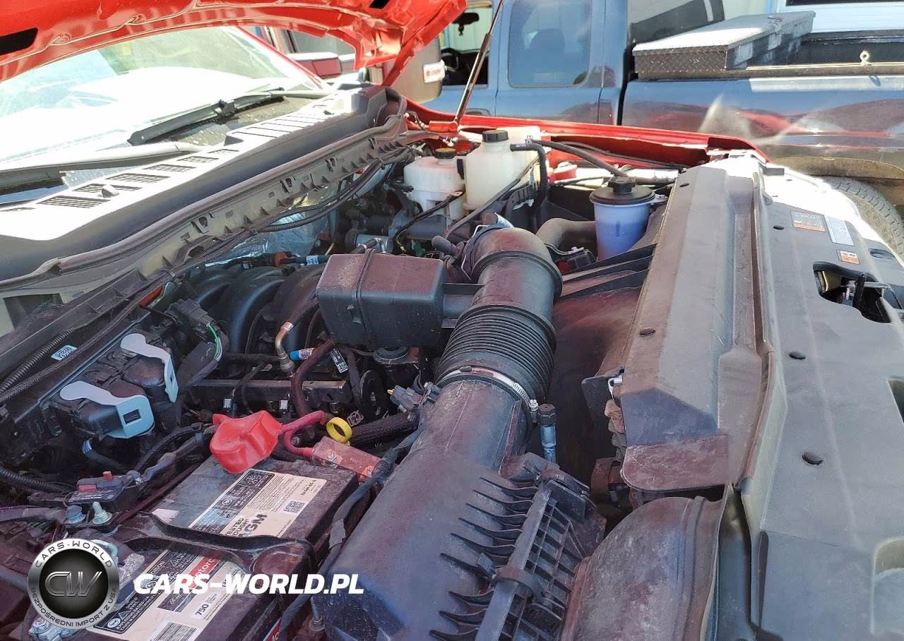 2024 Ford F550 Super Duty VIN:1FDUF5HN8RDA25596 - 10