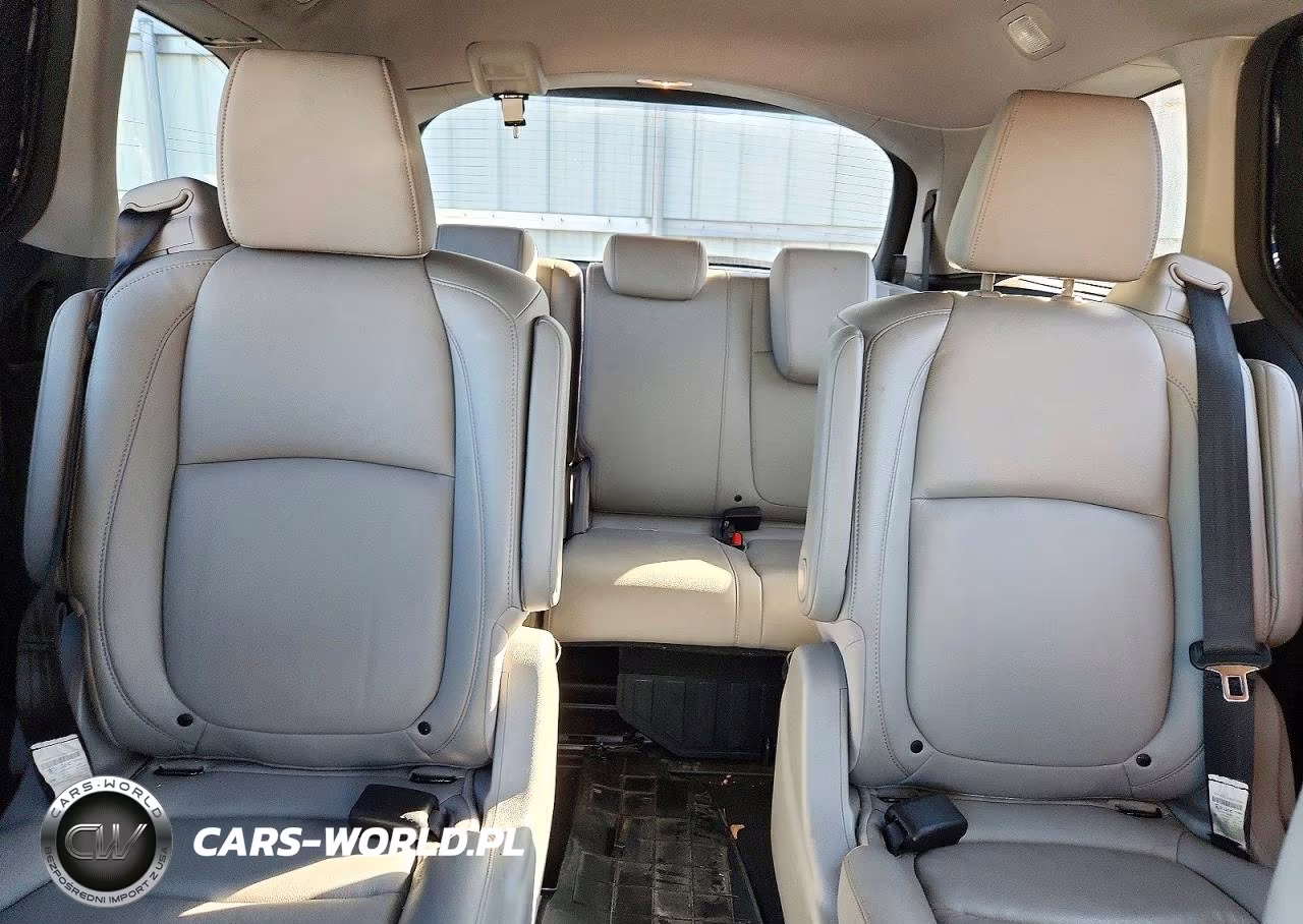 2020 Honda Odyssey Elite VIN:5FNRL6H98LB000533 - 10
