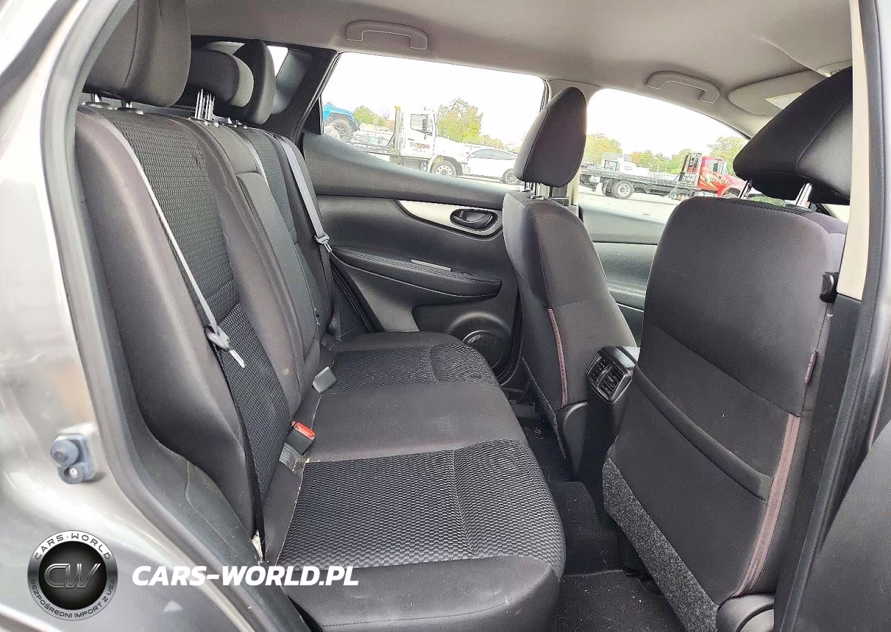 2017 Nissan Rogue Sport S VIN:JN1BJ1CR9HW132059 - 11