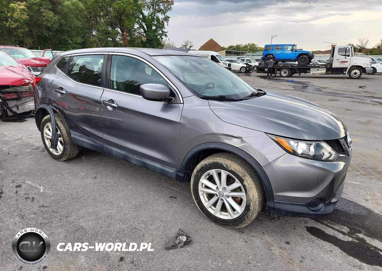 2017 Nissan Rogue Sport S VIN:JN1BJ1CR9HW132059 - 4