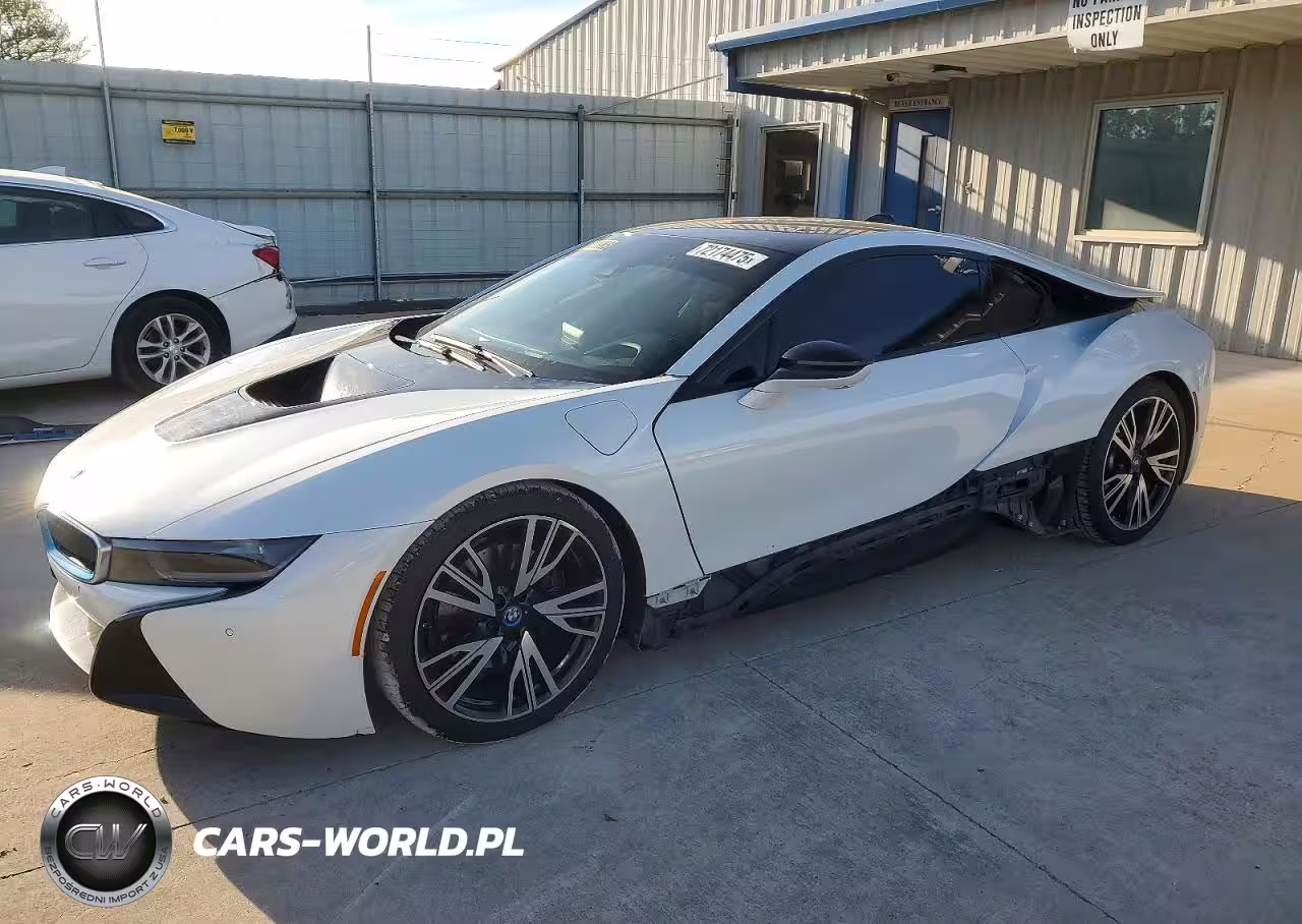 2015 BMW I8