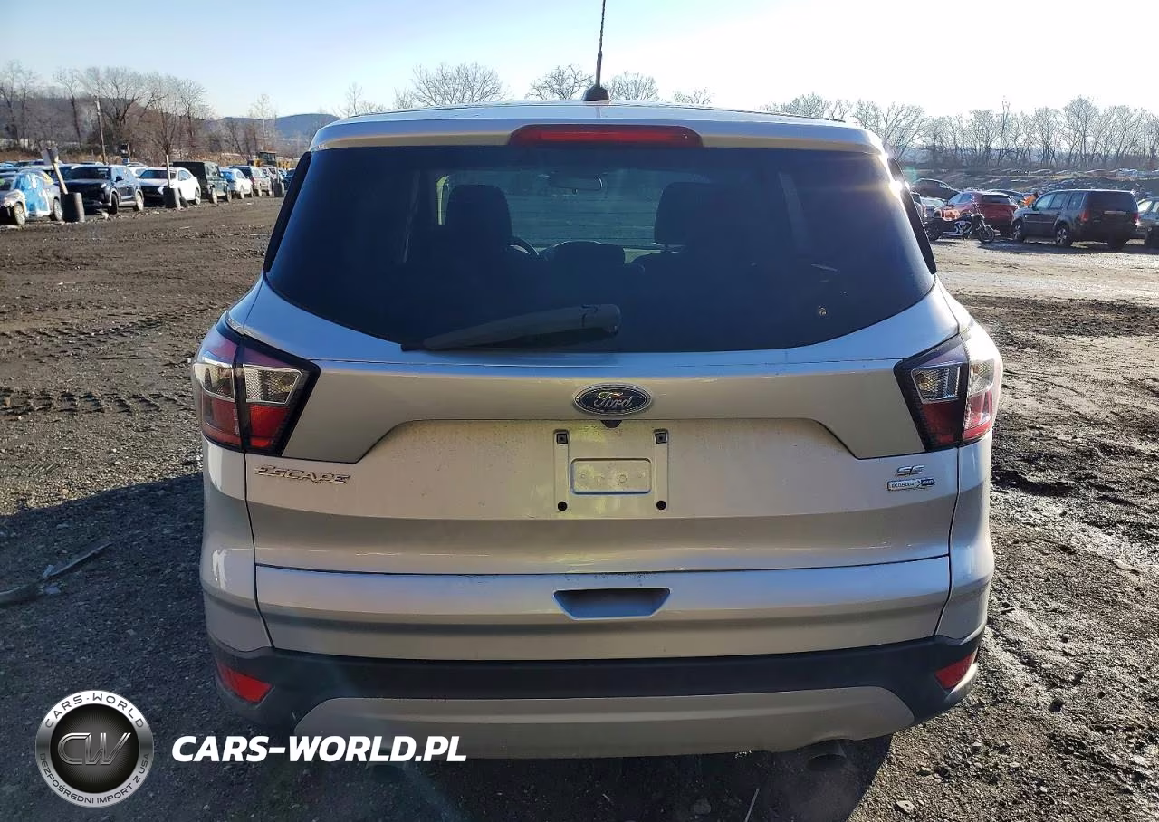 2017 Ford Escape Se VIN:1FMCU9GD4HUE62284 - 6