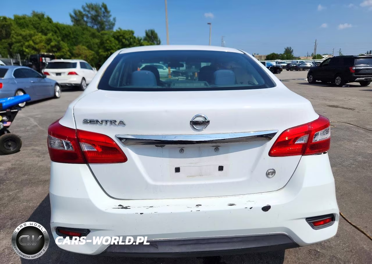 2018 Nissan Sentra S VIN:3N1AB7AP5JY332450 - 6