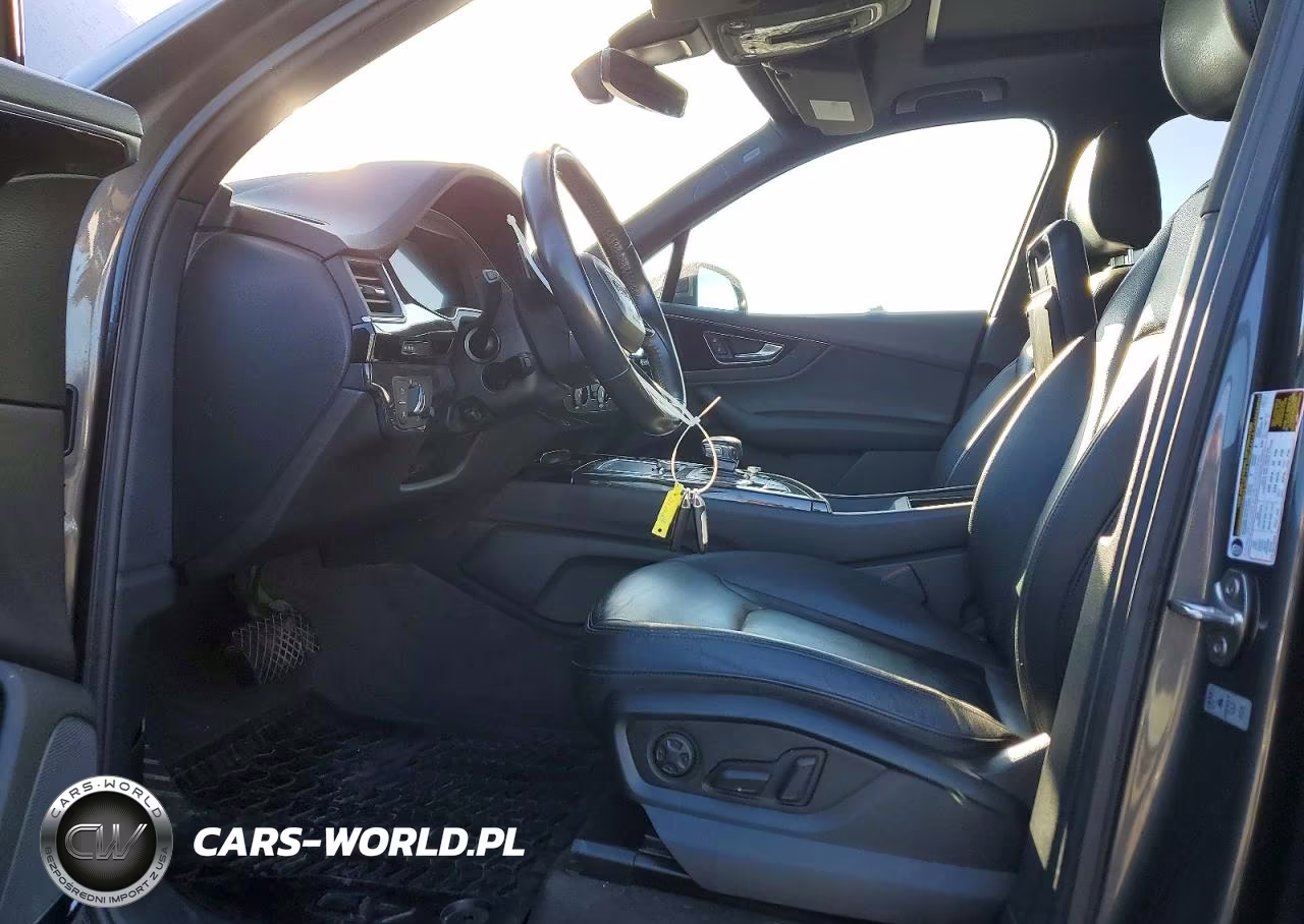2018 Audi Q7 Premium Plus VIN:WA1LAAF74JD050490 - 7