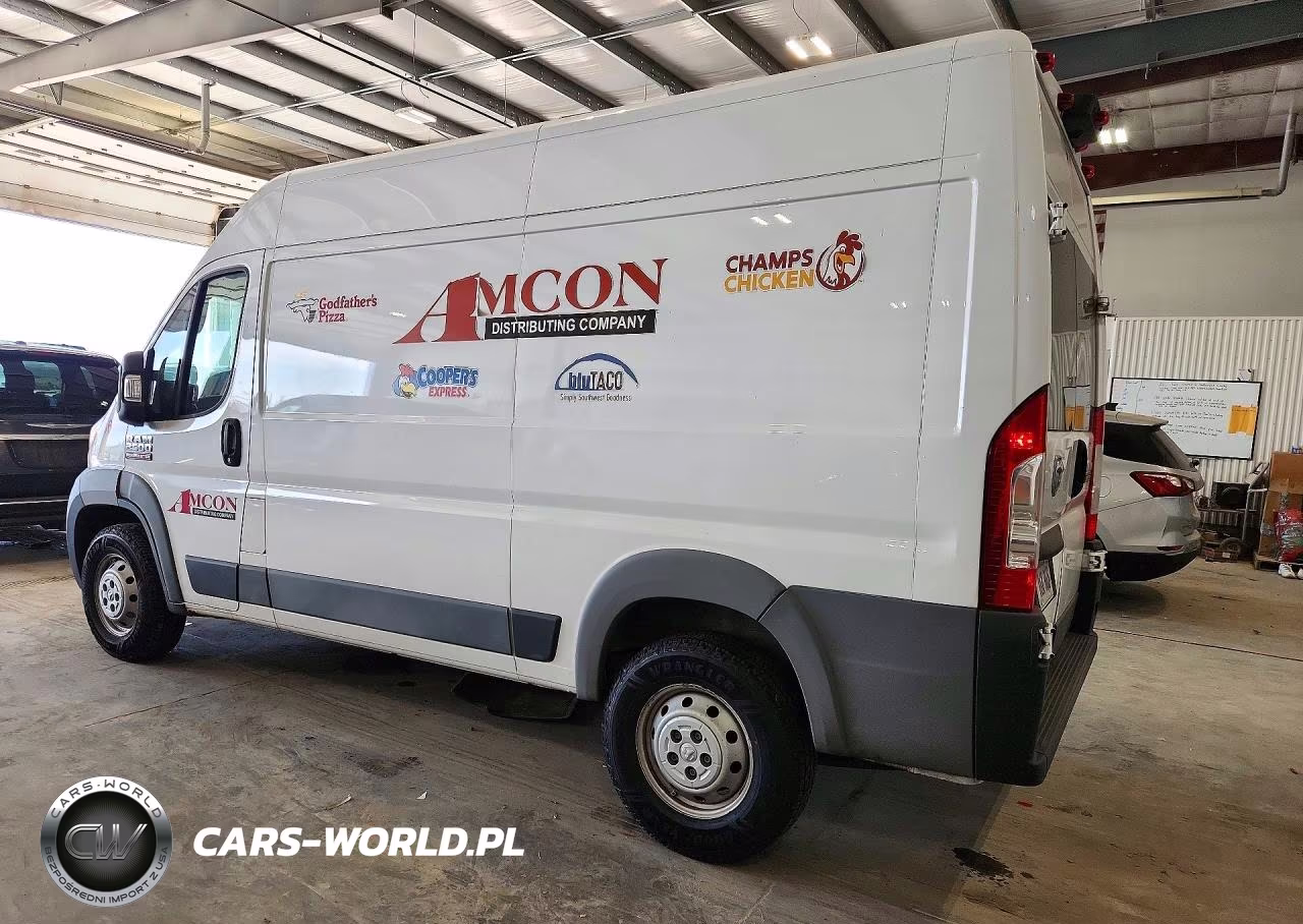 2018 Ram Promaster 2500 Vf Delivery Van VIN:3C6TRVCG9JE104513 - 2