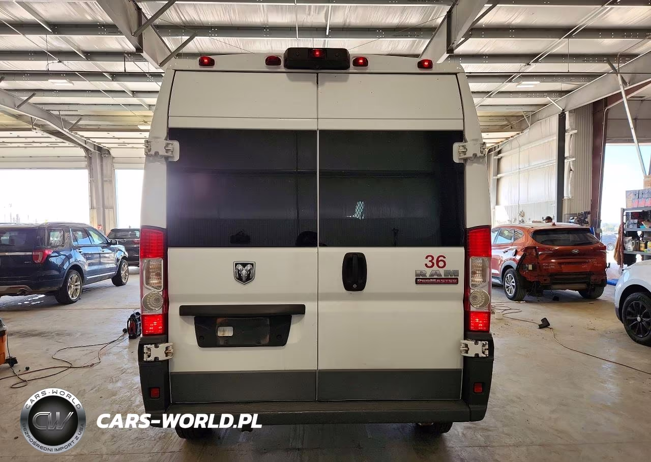 2018 Ram Promaster 2500 Vf Delivery Van VIN:3C6TRVCG9JE104513 - 6