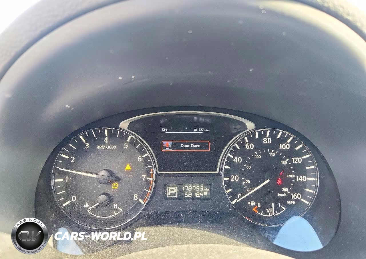 2015 Nissan Altima 2.5 S VIN:1N4AL3APXFN374397 - 9