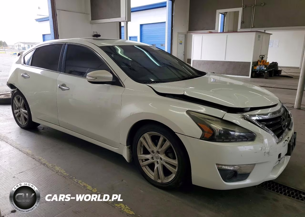 2013 Nissan Altima 3.5 S VIN:1N4BL3AP3DN490249 - 4