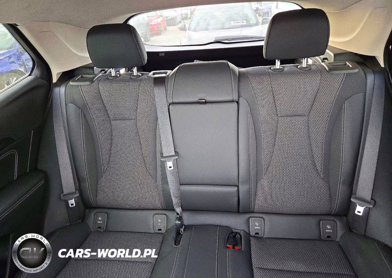 2022 Buick Envision Preferred VIN:LRBAZLR42ND164558 - 10