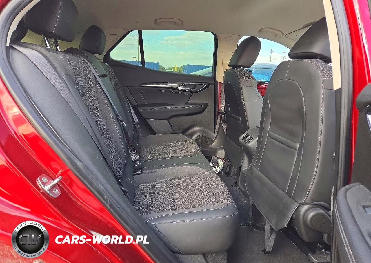 2022 Buick Envision Preferred VIN:LRBAZLR42ND164558 - 11