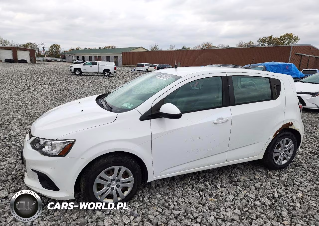 2018 Chevrolet Sonic VIN:1G1JG6SH0J4110314 - 1