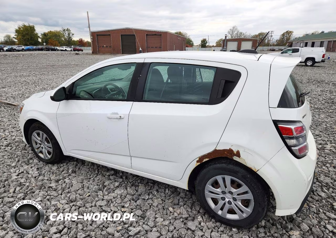 2018 Chevrolet Sonic VIN:1G1JG6SH0J4110314 - 2