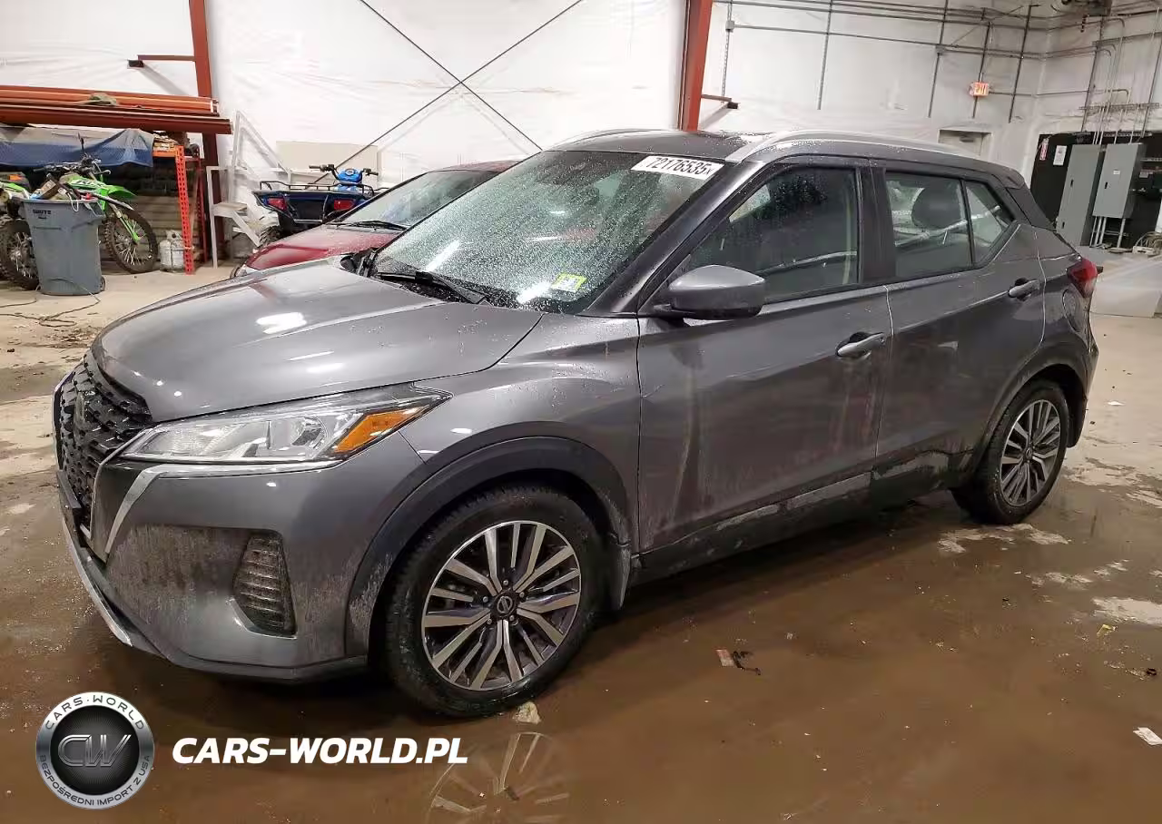 2021 Nissan Kicks Sv
