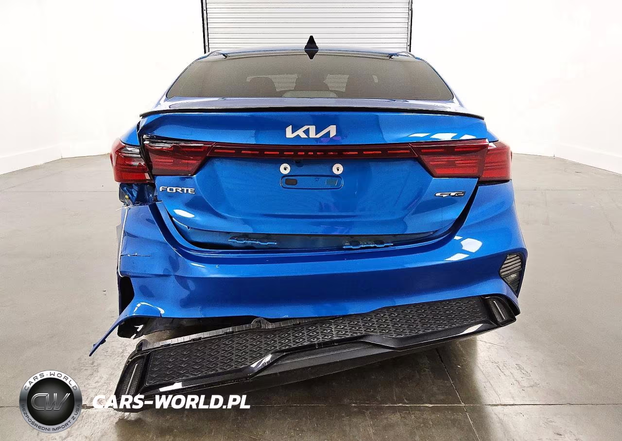 2023 Kia Forte Gt Line VIN:3KPF54AD2PE627028 - 6