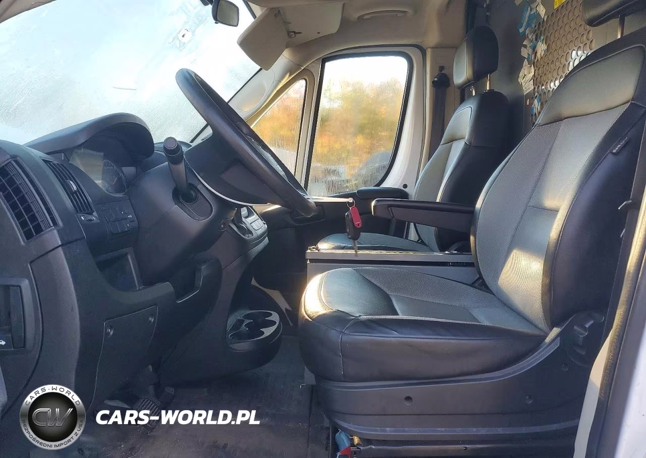 2018 Ram Promaster 3500 3500 High VIN:3C6URVHG9JE116321 - 7