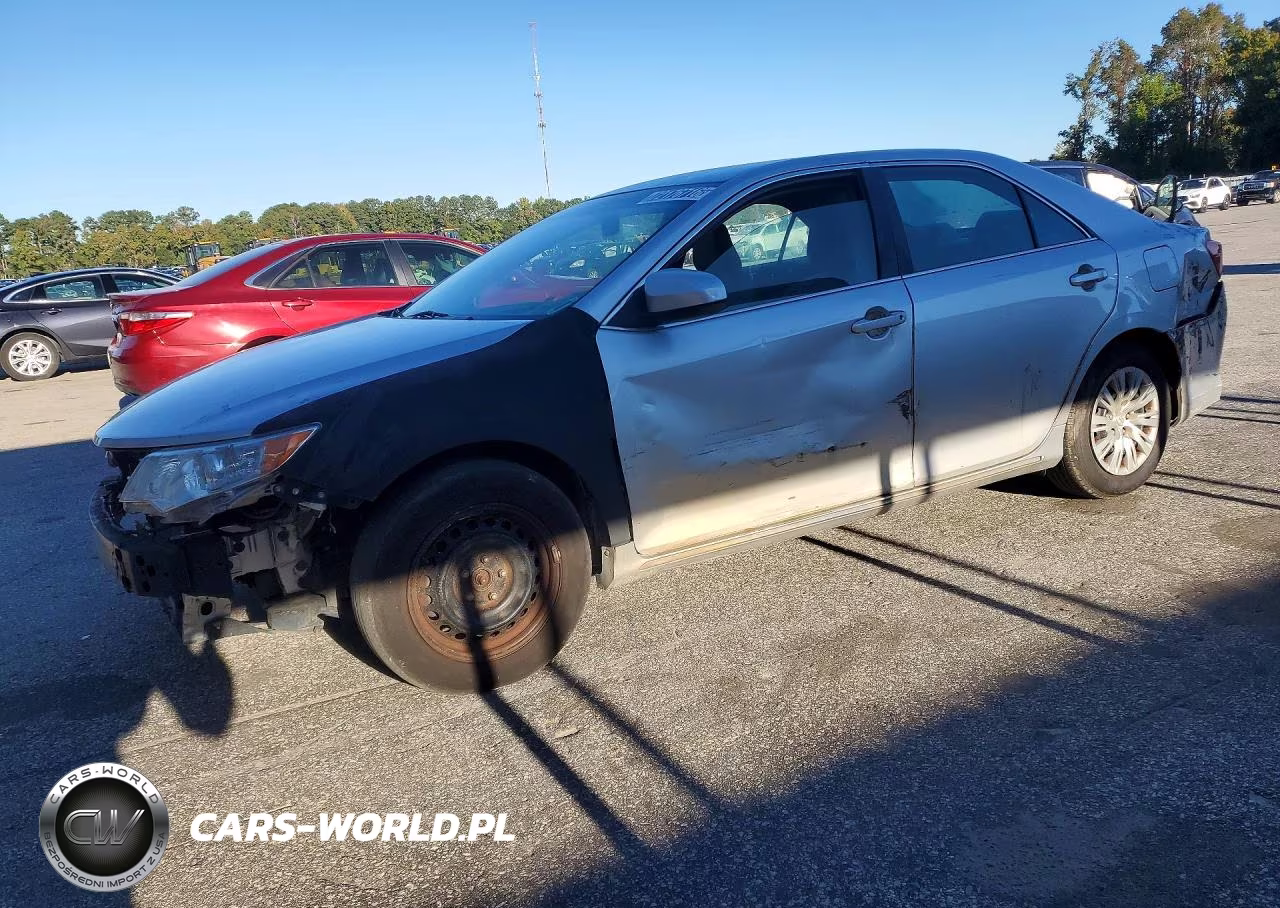 2014 Toyota Camry Le VIN:4T4BF1FK7ER374046 - 1