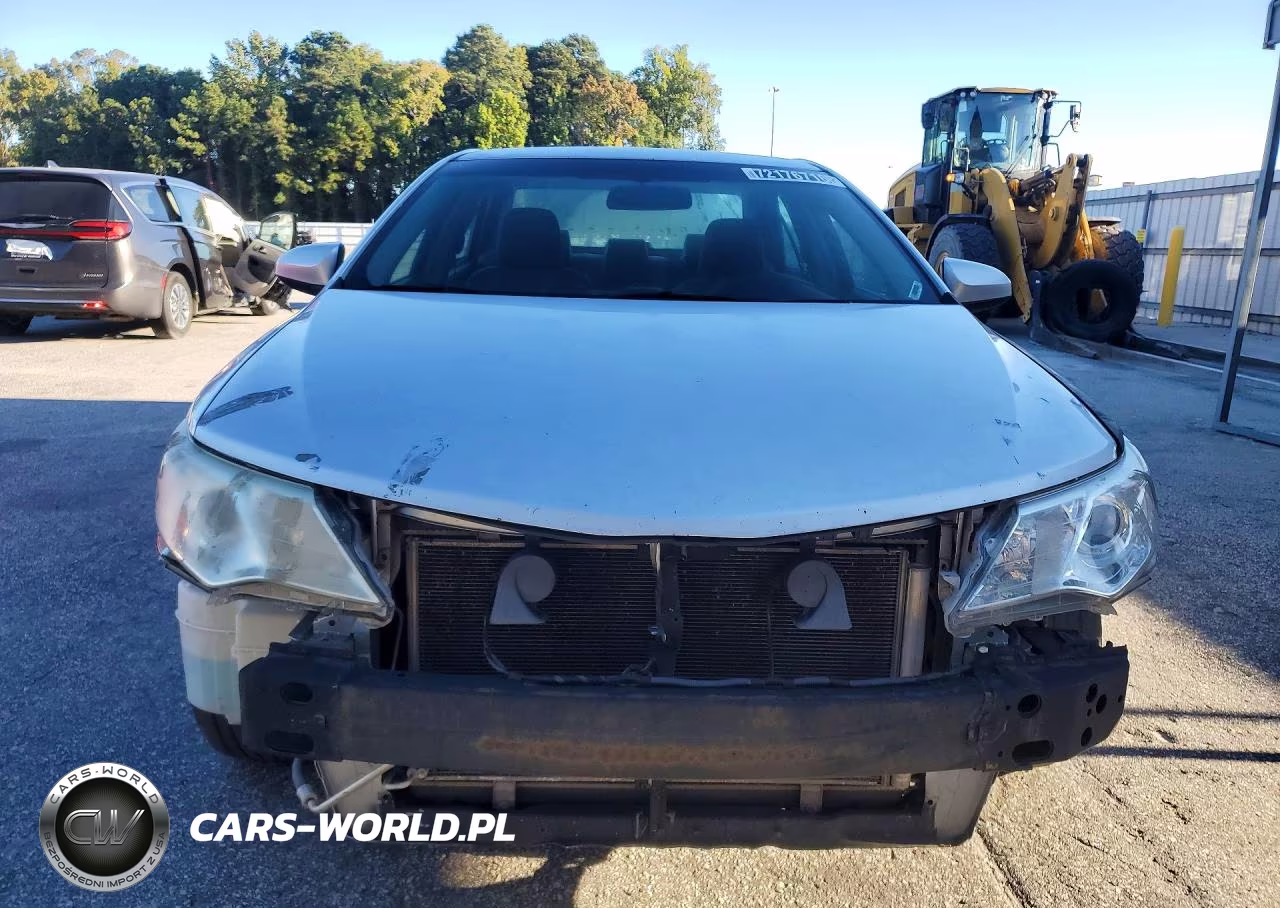 2014 Toyota Camry Le VIN:4T4BF1FK7ER374046 - 5