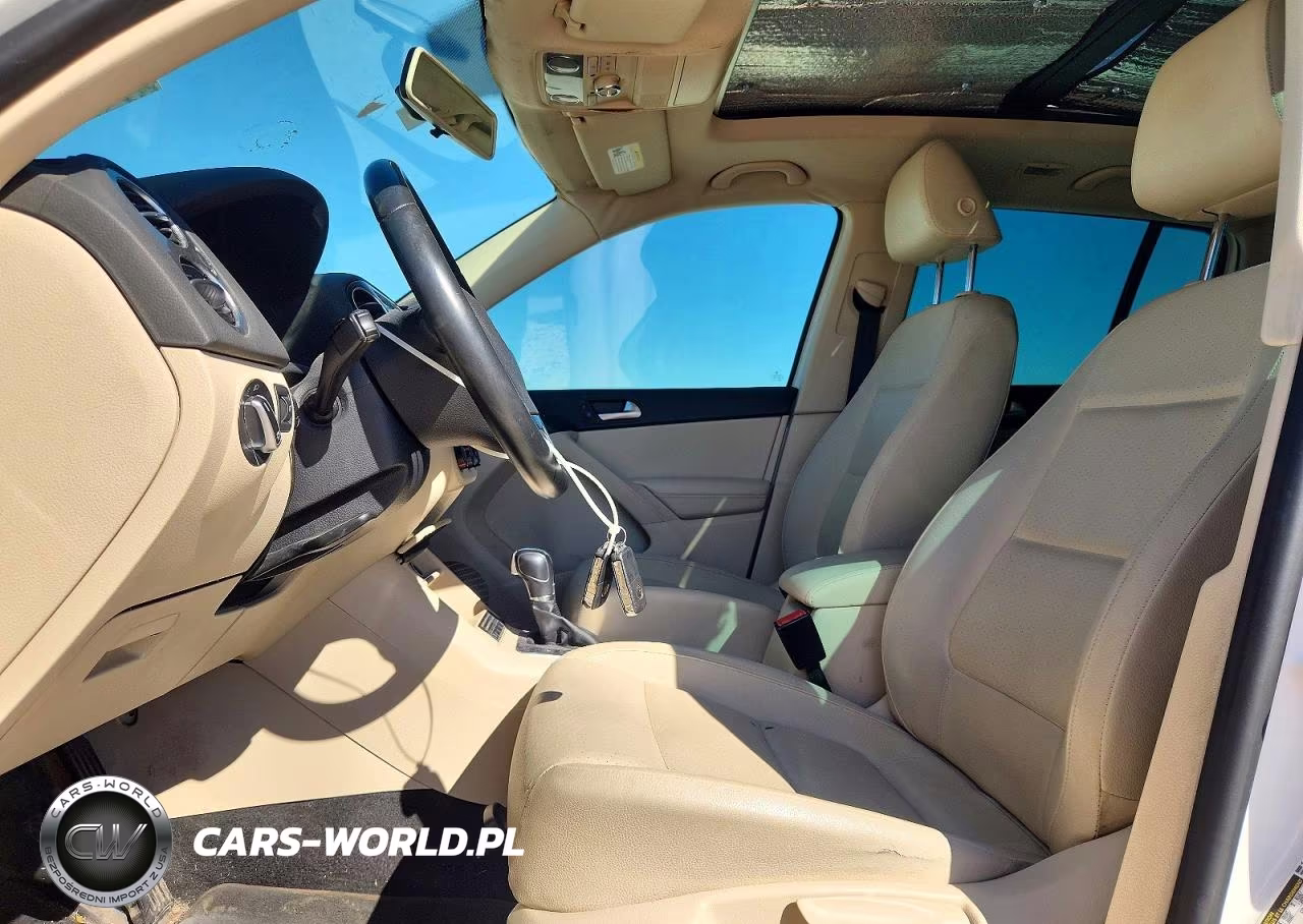 2013 Volkswagen Tiguan S VIN:WVGAV7AX5DW555549 - 7