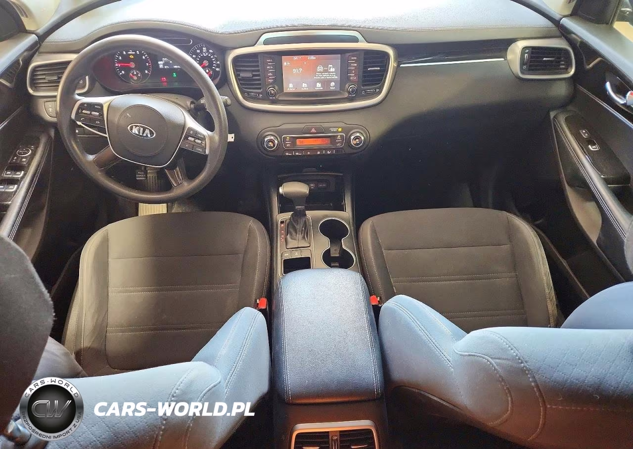 2019 Kia Sorento Lx V6 VIN:5XYPGDA51KG446666 - 8