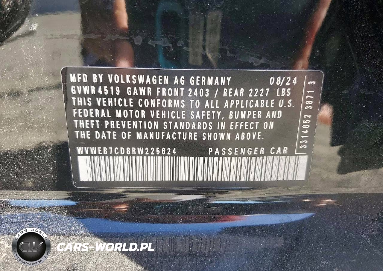 2024 Volkswagen Golf R VIN:WVWEB7CD8RW225624 - 13