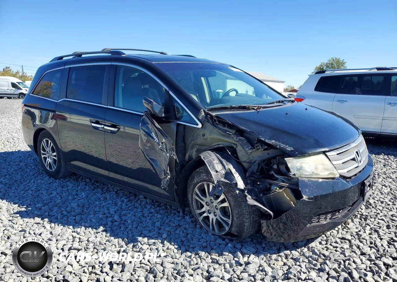2013 Honda Odyssey Exl VIN:5FNRL5H63DB024367 - 4